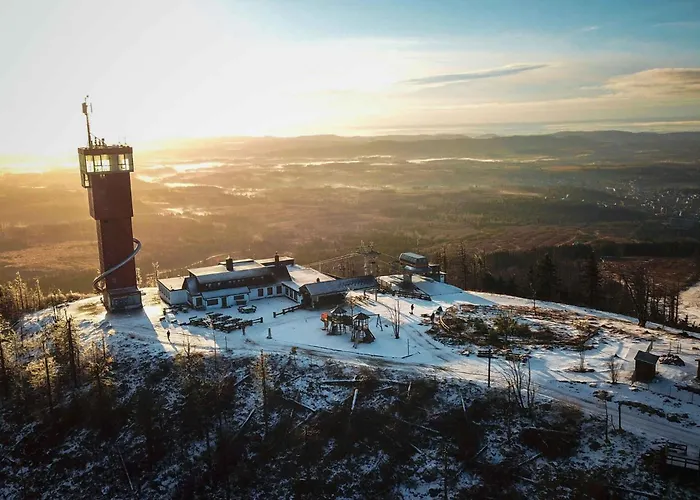 In 2685 Дом отдыха